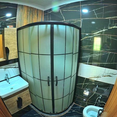 Raha Villa Bungalow 乌宗 外观 照片